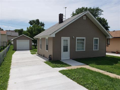 Details &215;. . Houses for rent sioux city